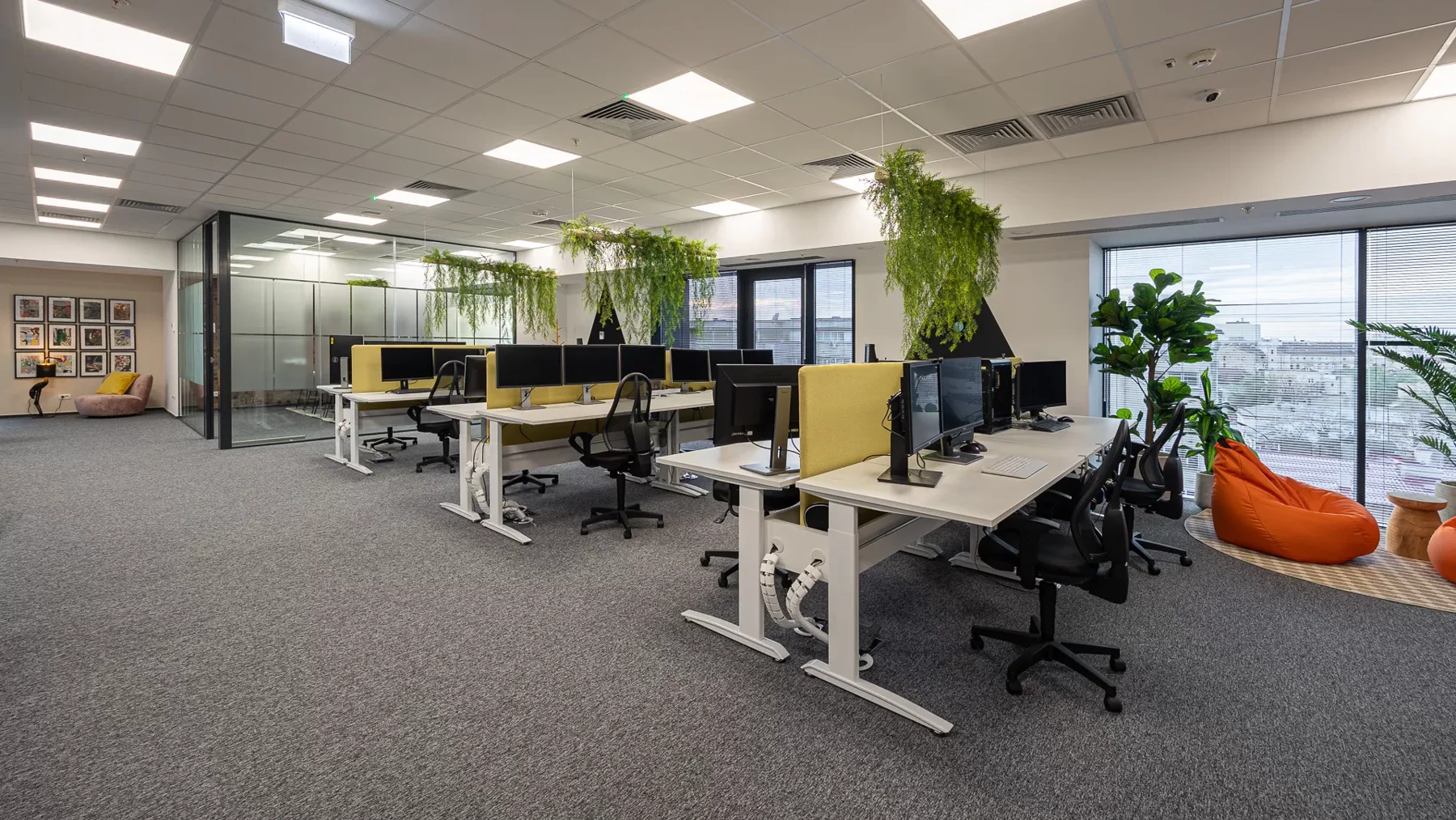 INDG X Grip — design interior MDK² Studio